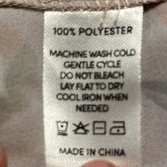 Harper & Joy Stylogic Subscription Box Blouse Cream Pink Floral Size 1X‎ NWT - Picture 9 of 9